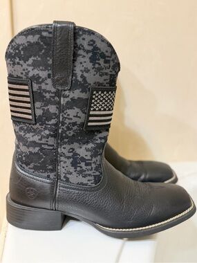 Ariat Kids Black & Gray Digital Camo Pull-On Boots
